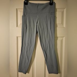 Athleta Salutation Stash Pocket 7/8 Tight